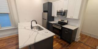 Beautifully Renovated, Elegant Apartments in Historic Covington Gallery 4