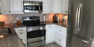 1640 Twelve Oaks Way Gallery 6