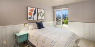 Top Floor Queen Anne Unit! (Beautiful views & 3 Parking Spaces) Gallery 20