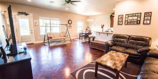 1114 E Connell Avenue Gallery 7