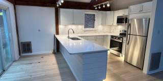 Charming 3 Bed/2 Bath Home in Charlestown Meade - with Skylights & Decks Gallery 1