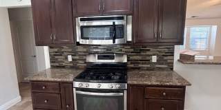 Now Available! 3 Bedroom Home in North West Visalia! Gallery 8