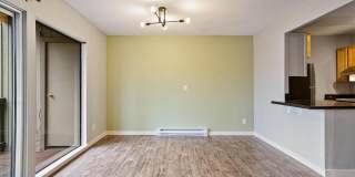 $500 off! Spacious 1-bdrm/1-bath condo in quiet neighborhood. Balcony, 2 parking spaces, fireplace, hot tub, & pool Gallery 20