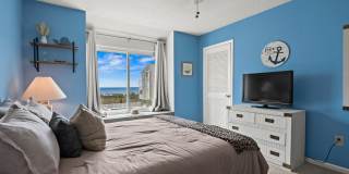 Close to the beach Gallery 60