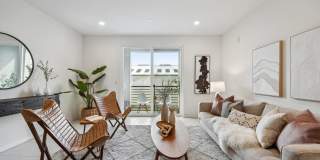 Modern 2+ Bedroom, 2++ Bathroom Living in the Heart of West Oakland’s Prescott Neighborhood Modern 2+ Bedroom, 2++ Bathroom Living in the Heart of West Oakland’s Prescott Neighborhood Gallery 14