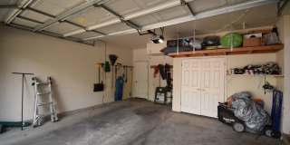 Bright Holladay 4 Bed Home – High Ceilings in Prime Location!! Gallery 33