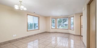 4119 Bond Lane Gallery 2