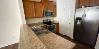 Room in 4 Bedroom Home at Haskell Dr Gallery 5