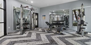 Charleston Apartment Homes Gallery 7