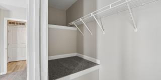 2032 Opal Street Gallery 31