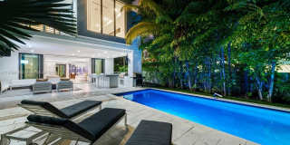 310 SE 11th Ave 310 SE 11th Ave Gallery 2