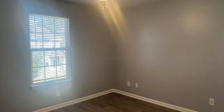 ** 1 Month Free Rent** Beautiful 3 Bedroom/ 2.5 Bath Unfurnished Townhouse in Wellstone! Gallery 20