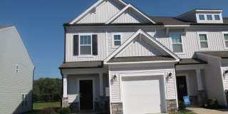 Move-in Ready 3 Bedroom 2.5 Bath Two-Story Townhome Gallery 1