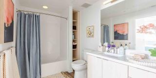 Desert Meadows Apartments Gallery 18