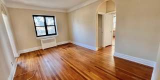 110 Stonelea Stonelea unit: 3B Gallery 8