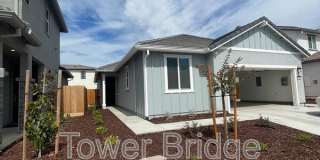 2456 Spotfin Street Gallery 1