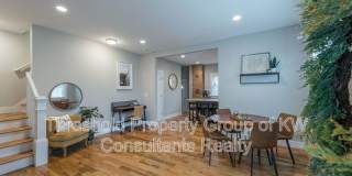 65 E 7th Avenue Gallery 15