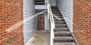 Spacious Condo with Central AC and Washer/Dryer Gallery 3