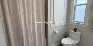 440 Windsor St. Gallery 10