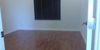128 E Broadway Gallery 14