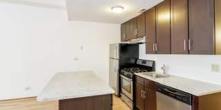 2519-27 N Lincoln Gallery 14