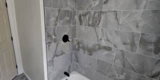 2509 Gladstone St Gallery 27