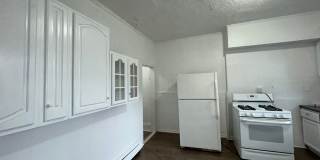 5 beds 2 bath Gallery 21