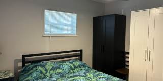 1916 Burlington Avenue North Gallery 8