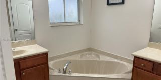 1048 NE 30th Avenue 1048, Homestead, FL 33033 Gallery 19