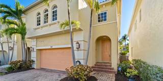 3110 NE 210th Ter Gallery 1