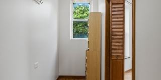 4943 S Washington Park Court Gallery 13