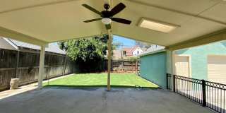 Charming 3 Bedroom in Historical Tower District Gallery 39