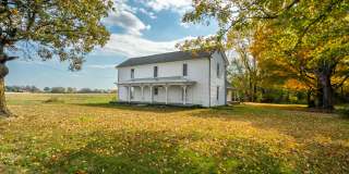 6081 Lakeview Road Gallery 1