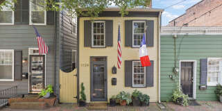 1124 PRINCE Street Gallery 1