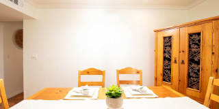 7310 Balboa Blvd Gallery 9