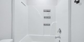 2946 Overcup St Gallery 20