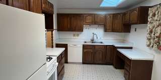 3 Bed 2 Bath | Aurora, CO | House Gallery 7