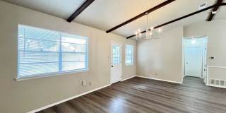 8211 Creekline Dr Gallery 15