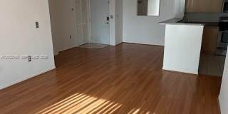 8070 N Nob Hill Rd Gallery 7
