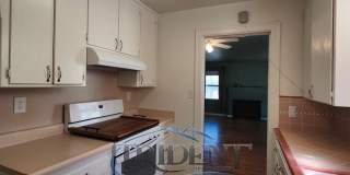 Cute 2 bedroom, 1 bath house Gallery 22