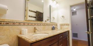 32 Eileen Way Gallery 32