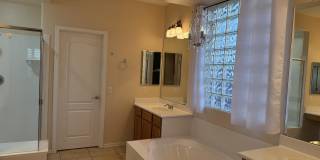 642 E Torrey Pines Place Gallery 32
