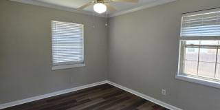 1805 Castleton Court Gallery 2