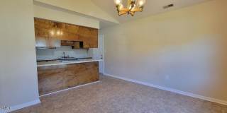 527 Raintree Circle Gallery 10