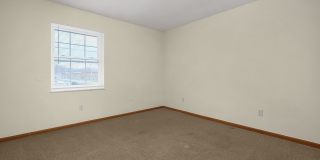 2 Bedroom Spacious Townhouse Gallery 33