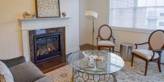 The Grove Gallery 16