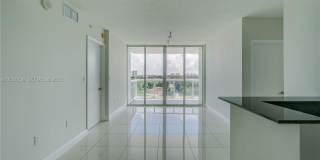 1871 NW S River Dr Gallery 15