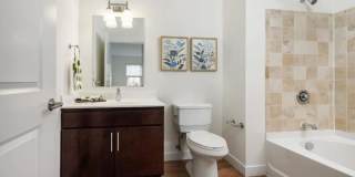 30 Mill St. Gallery 7