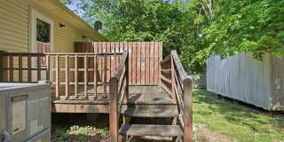 SPRING SPECIAL: 1/2 OFF FIRST MONTHS RENT - Two Bedroom Ranch Duplex in Columbia! Gallery 20