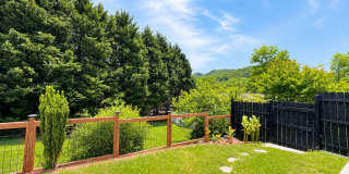 Black Mountain Townhome Gallery 13